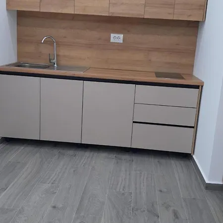 Cela2 Appartamento Lukovë